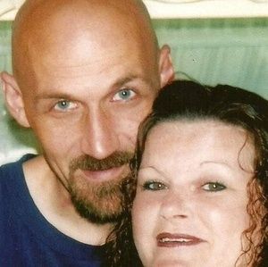 Meet your Posher, Cynthia